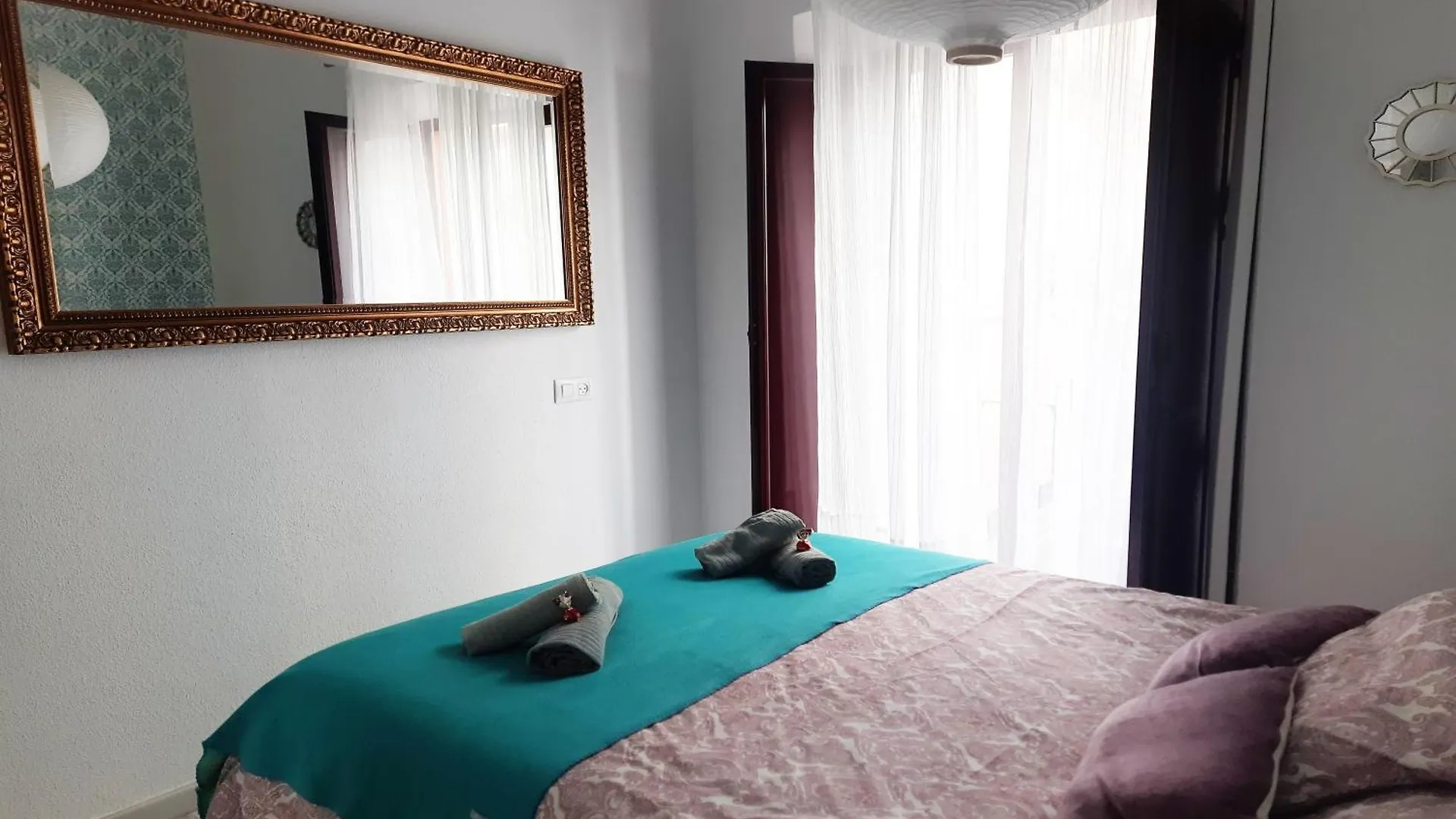 Lovely Center Apartments Seville - Sunny Balcony Alfalf 0*,  ספרד