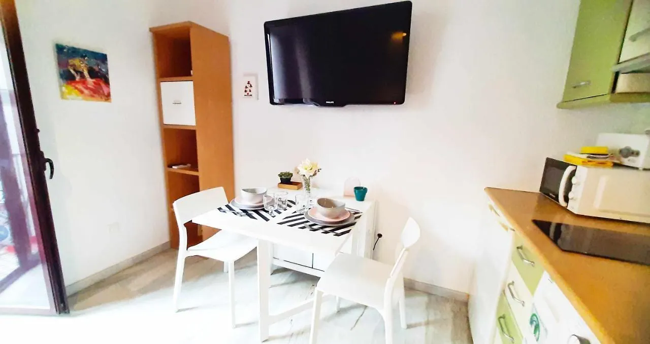 Lovely Center Apartments Seville - Sunny Balcony Alfalf